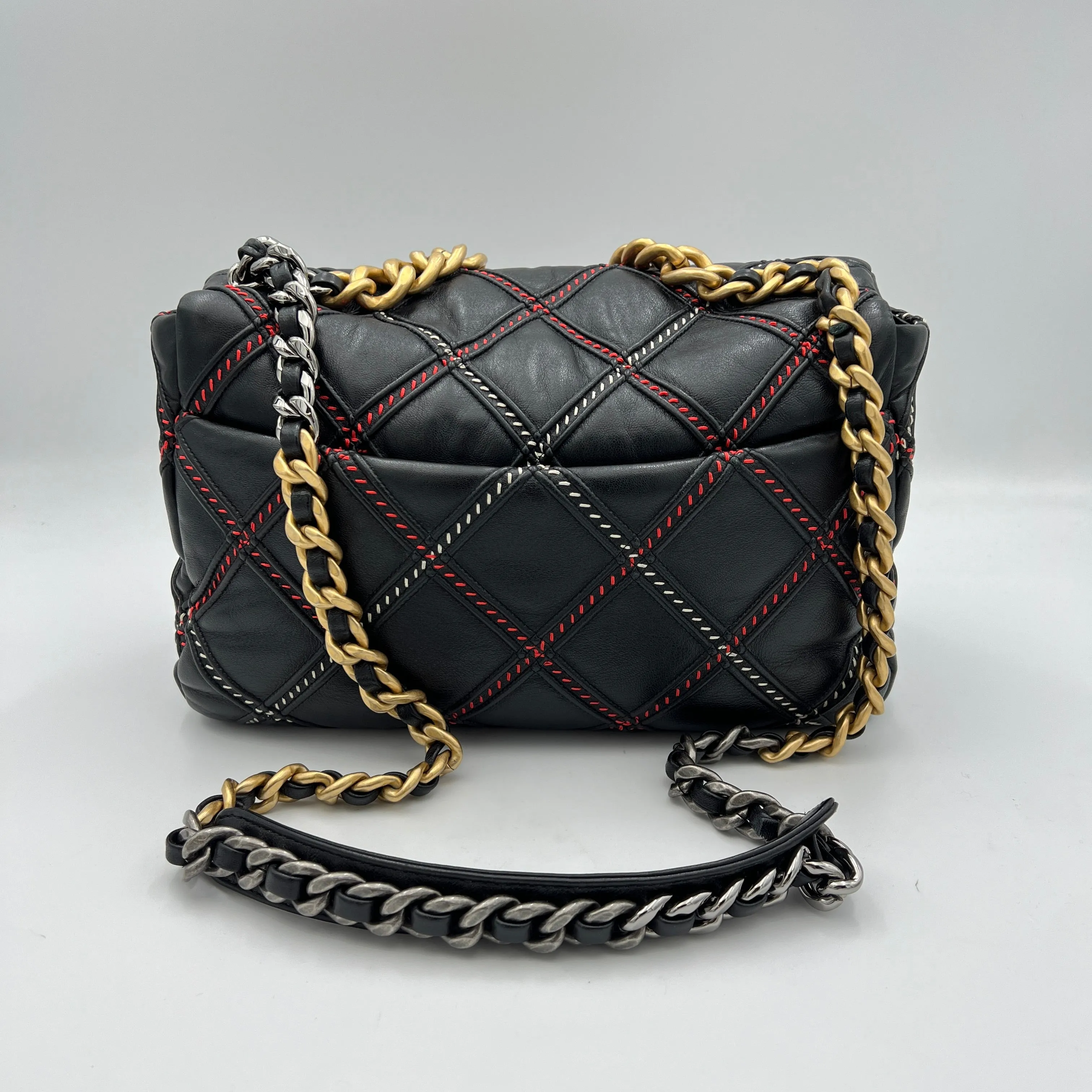 19 Flap Large Black Shoulder Bag in Lambskin, Gold hardware