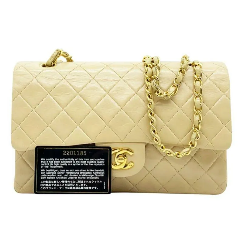 Vintage Chanel Double Flap Medium Shoulder Bag in Luxurious Beige Lambskin Leather with Chain Strap