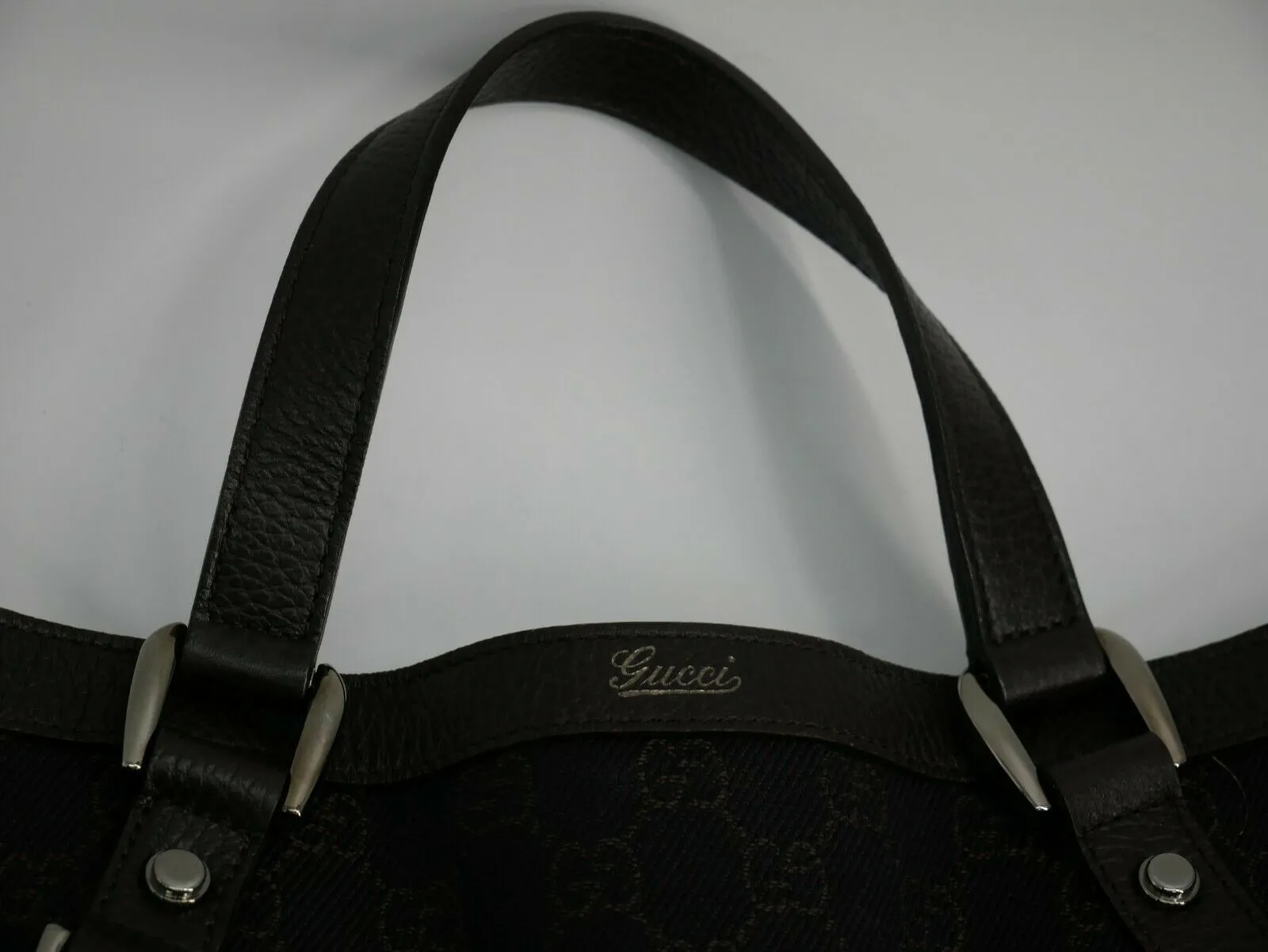 GUCCI Brown GG Canvas Abbey Hobo Bag 268641