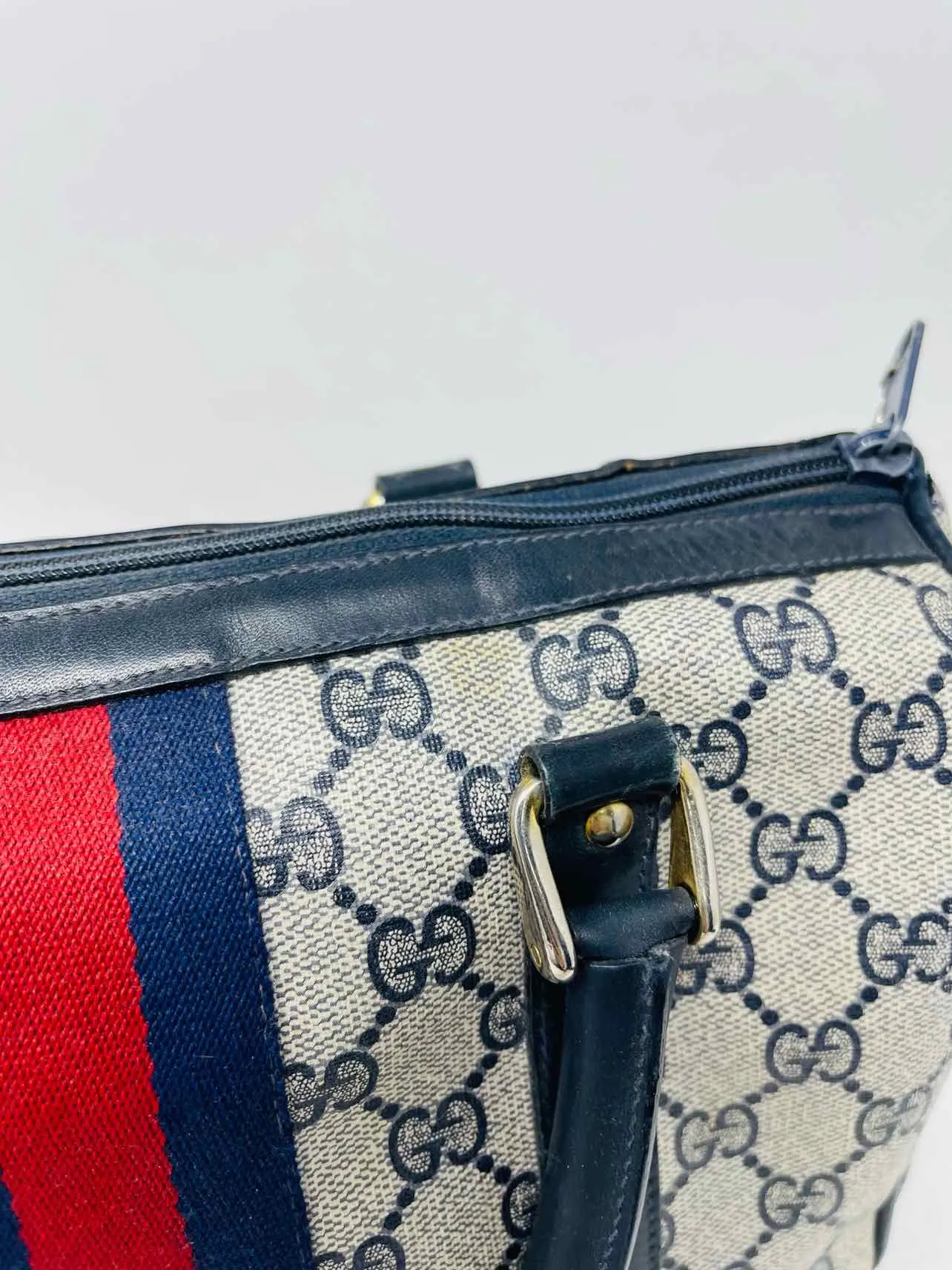 Gucci Navy/Beige Signature Coated Canvas Vintage Designer Purse