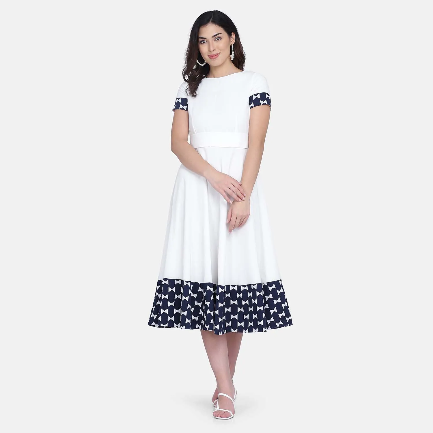 Ladies White Poly Crepe Short sleeves Fit n Flare Dress