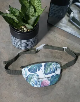 Monstera Fanny Pack