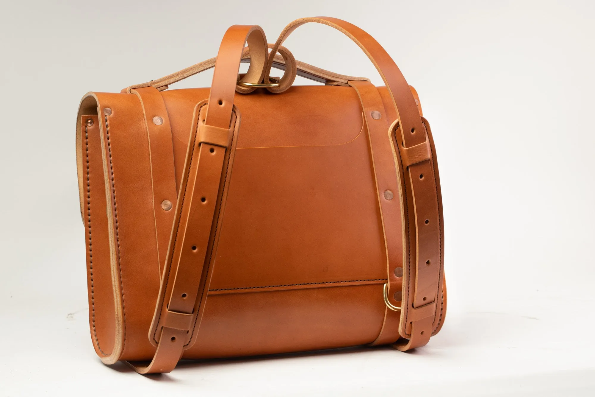 Porter Satchel // Tan Bridle