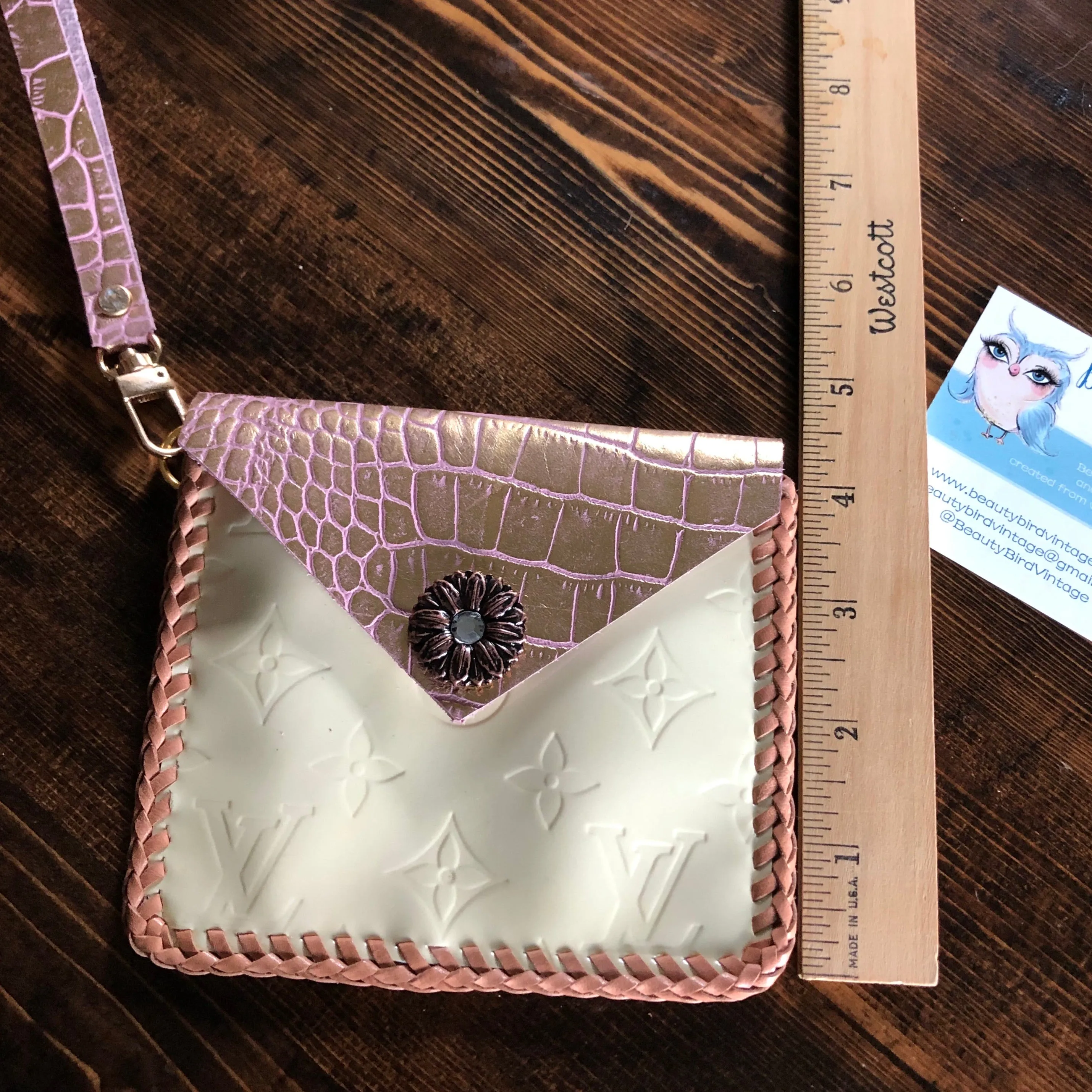 The Cardinal - Cream Vernis & Pink Vintage Card Holder/Wallet/Keychain