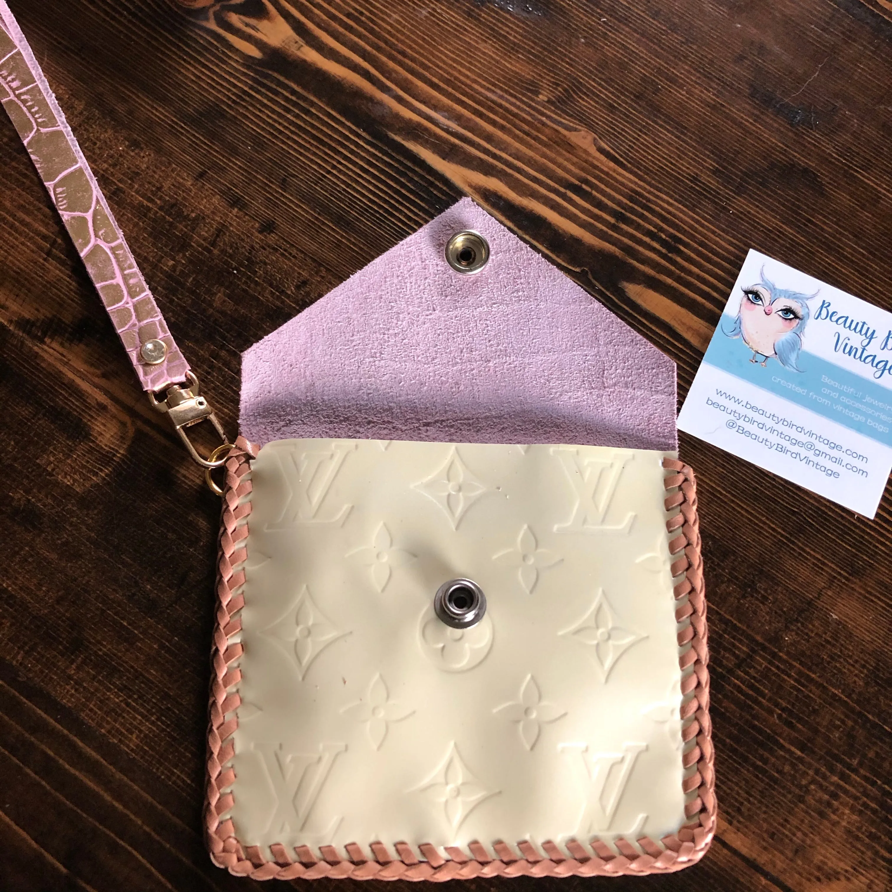 The Cardinal - Cream Vernis & Pink Vintage Card Holder/Wallet/Keychain