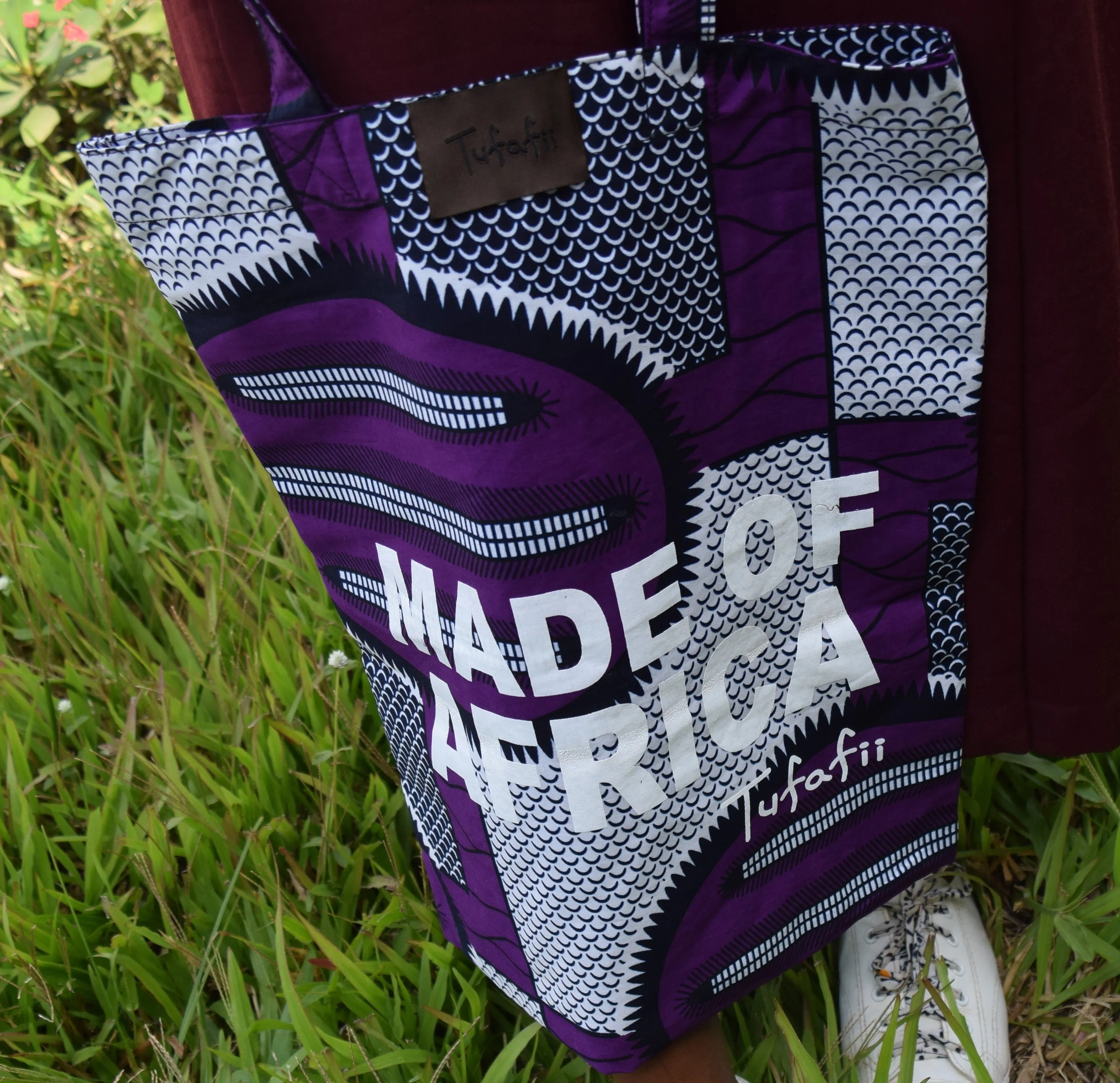 Tufafii Tote Bag (purple & white )