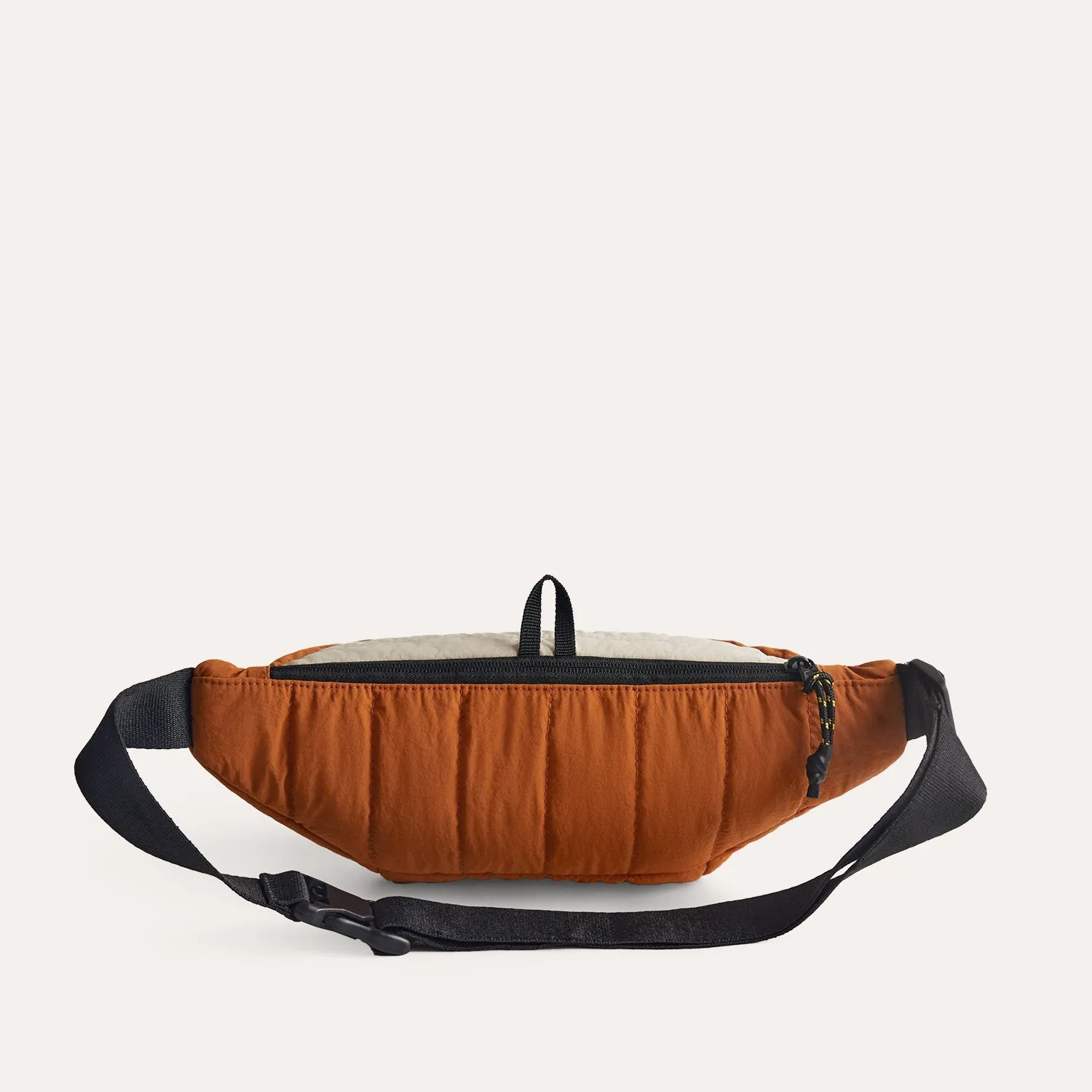 Walker 2.5L Quilted Fanny Pack