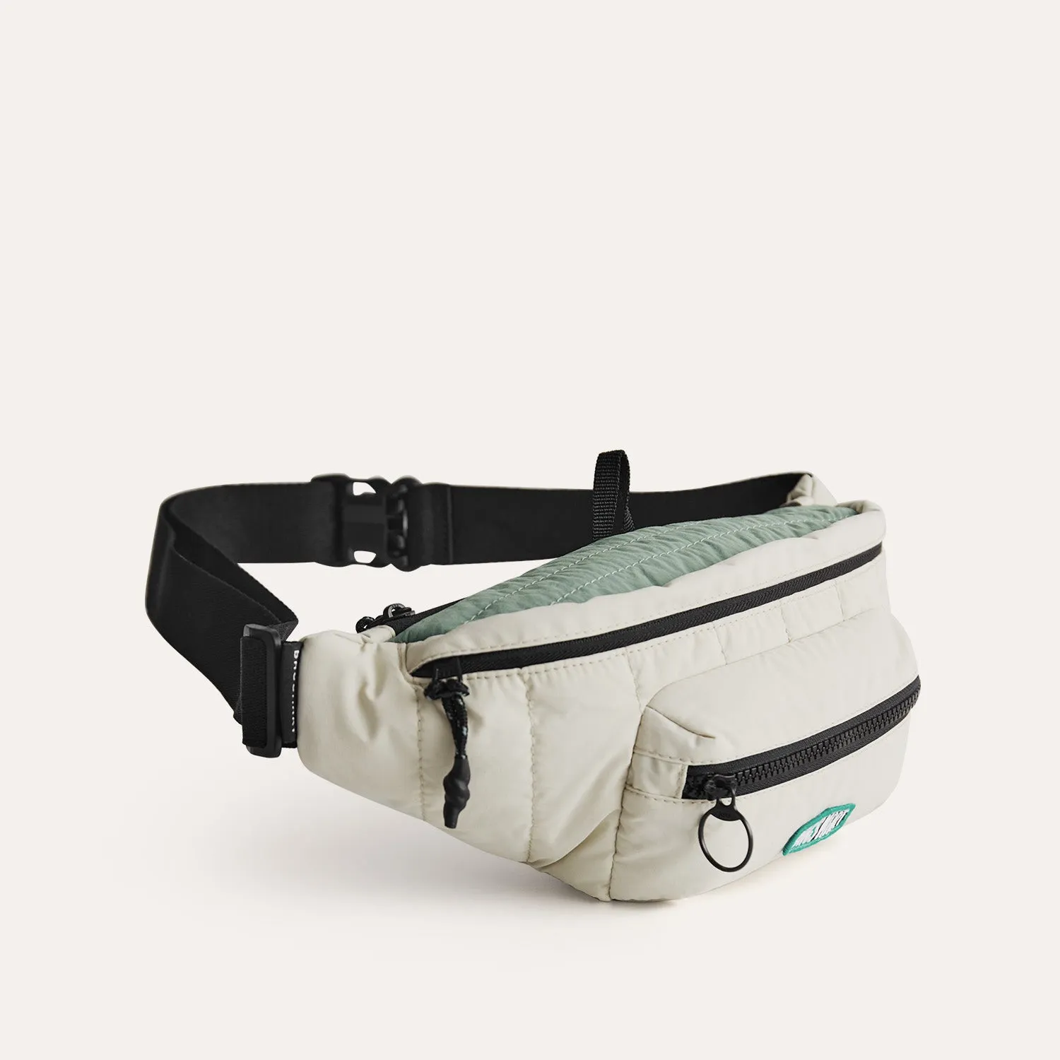 Walker 2.5L Quilted Fanny Pack